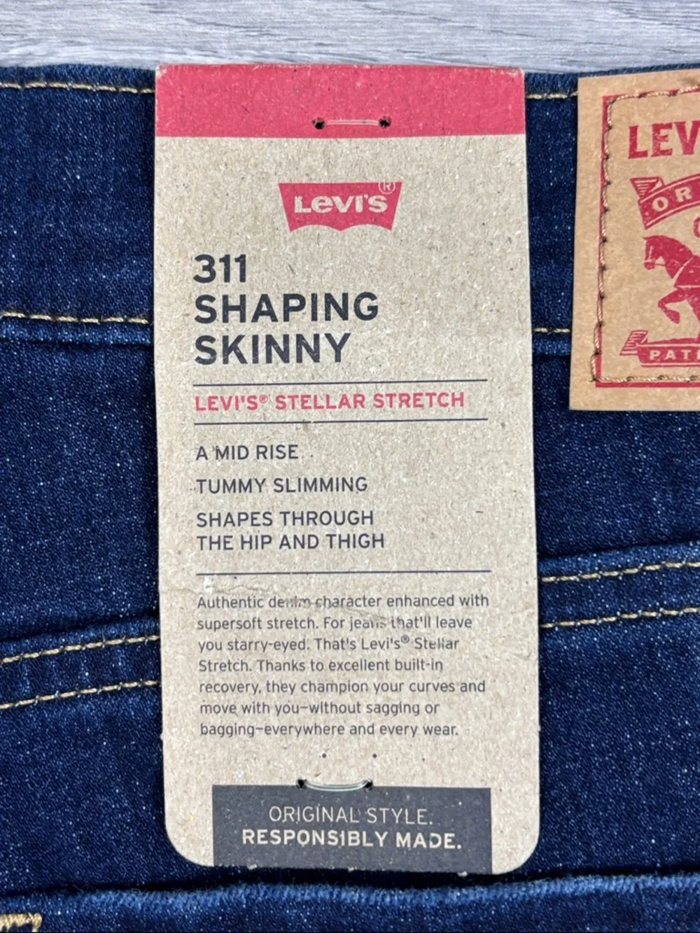Levi's 311 Shaping Skinny‎ Distressed Jeans - size 32/14 Short NWT